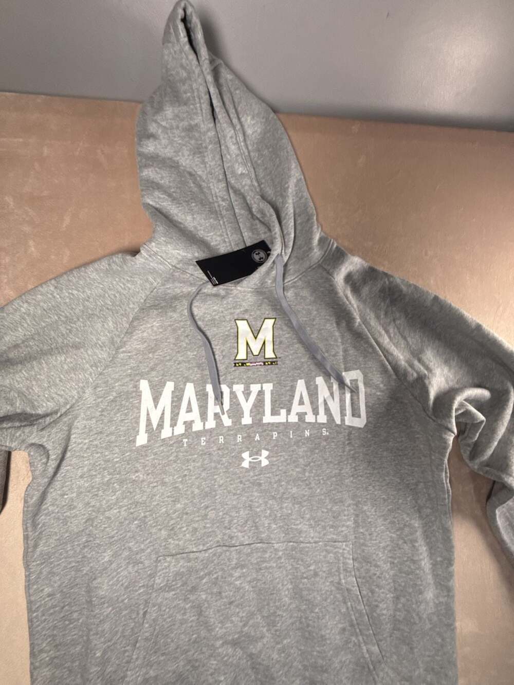 NWT Under Armour Maryland Terrapins Hoodie Size L (box B4-10)